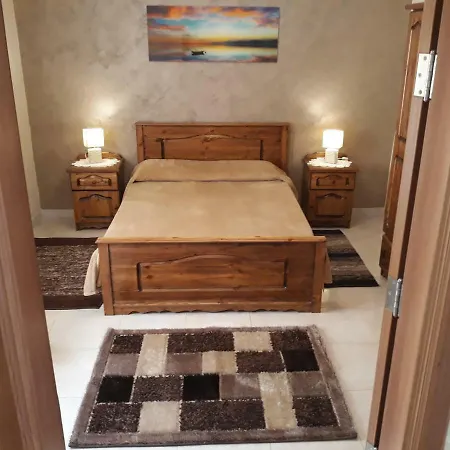 Grazzja Traditional Apartment Żabbar المظهر الخارجي الصورة